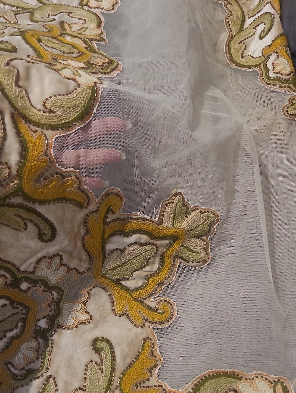 Vintage Rectangular Velvet Embroidered Mesh Glass Beads Tassels Tablecloth 86×42